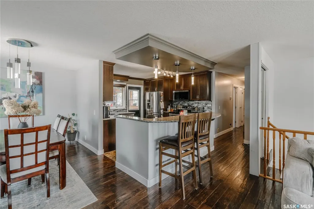 335 Thain Crescent Saskatoon SK S7K 6N1