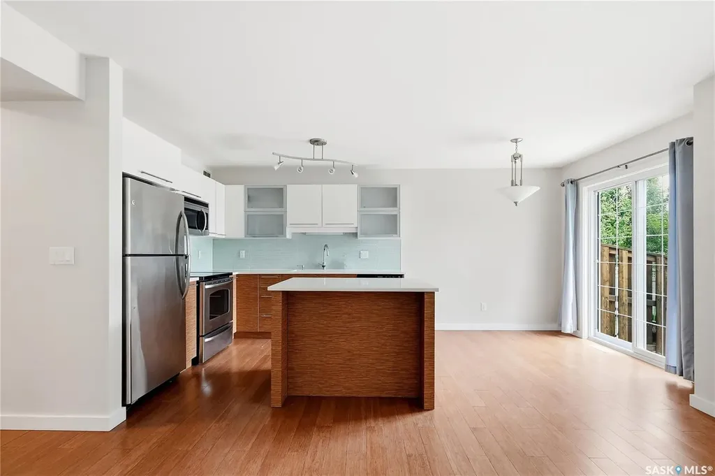 410 Hunter Road Saskatoon SK S7T 0L5