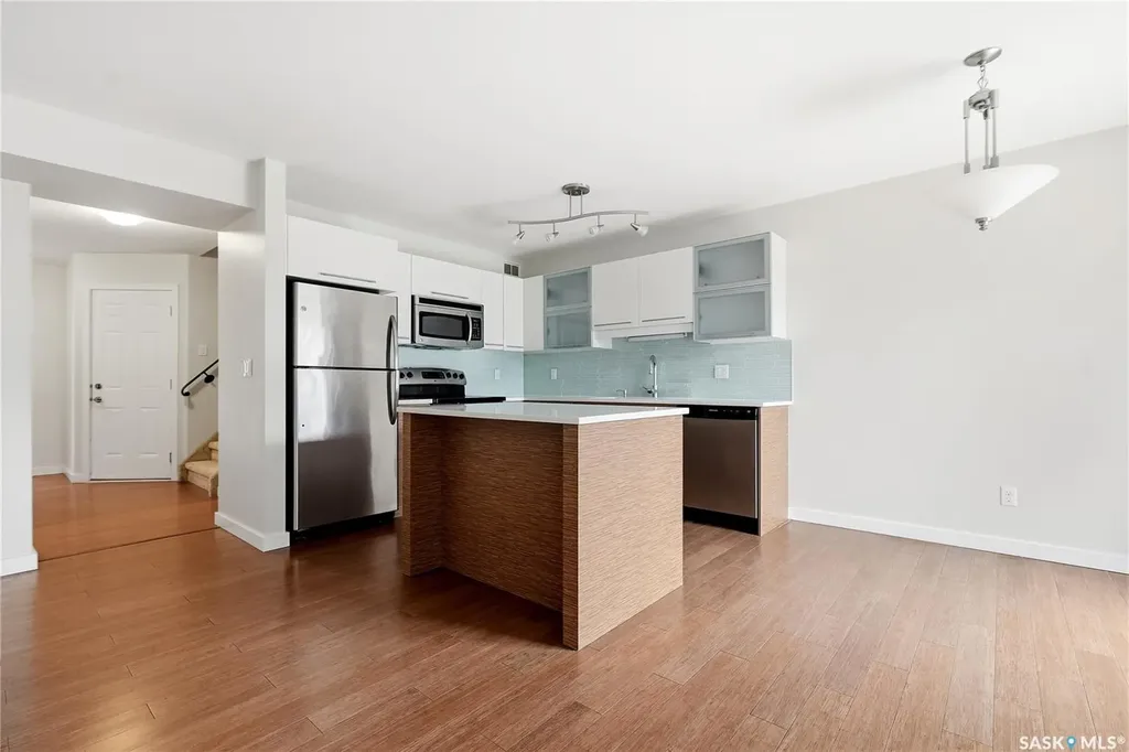 410 Hunter Road Saskatoon SK S7T 0L5