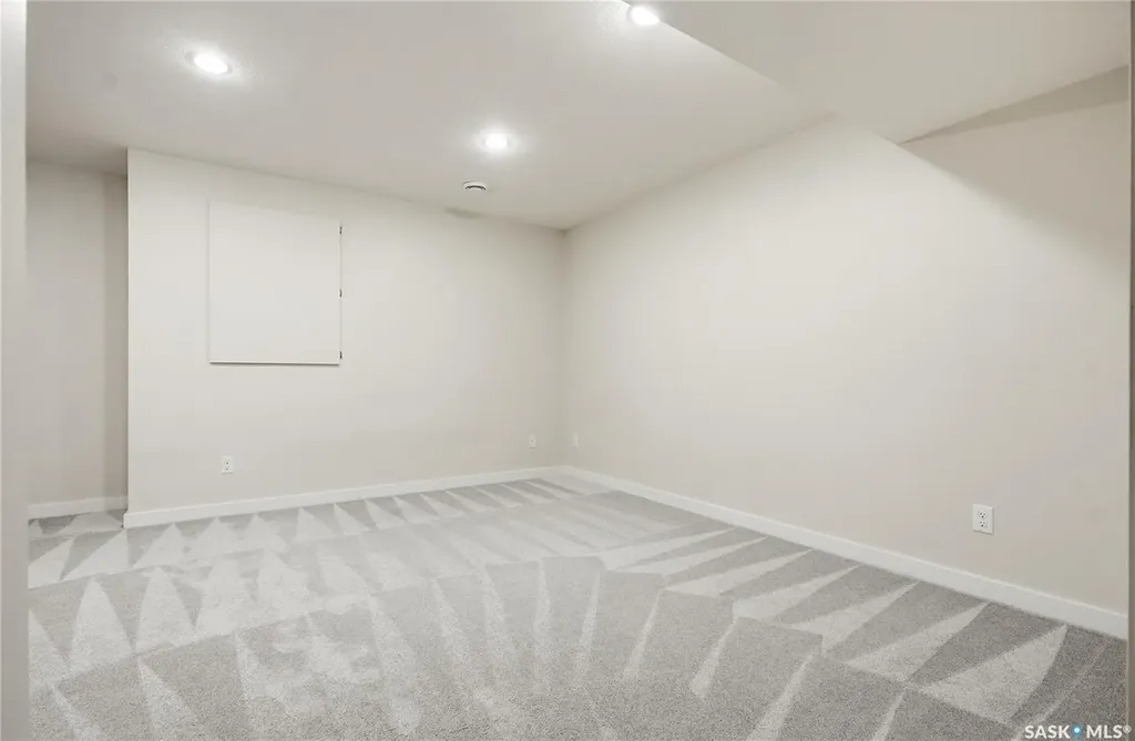 410 Hunter Road Saskatoon SK S7T 0L5