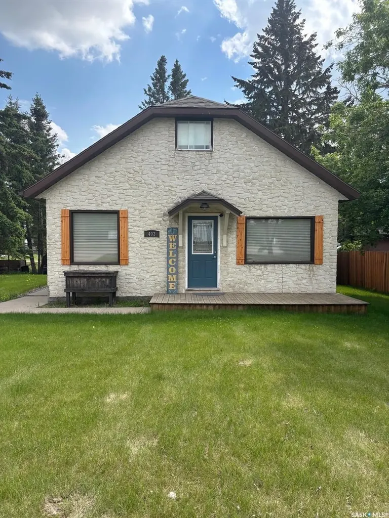 403 1st Street S Turtleford SK S0M 2Y0