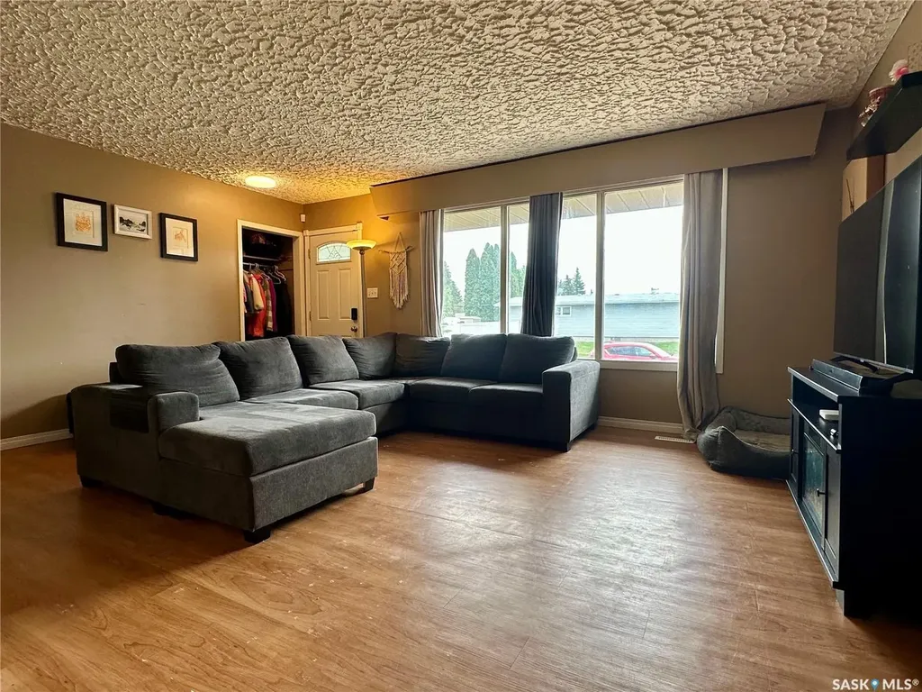 100 1st Street E Warman SK S0K 4S0