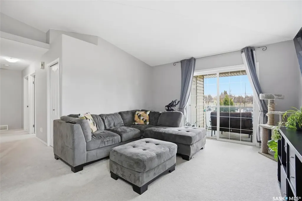 425 Keevil Crescent Saskatoon SK S7N 4R9