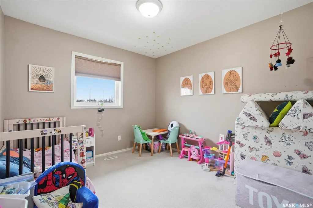 425 Keevil Crescent Saskatoon SK S7N 4R9