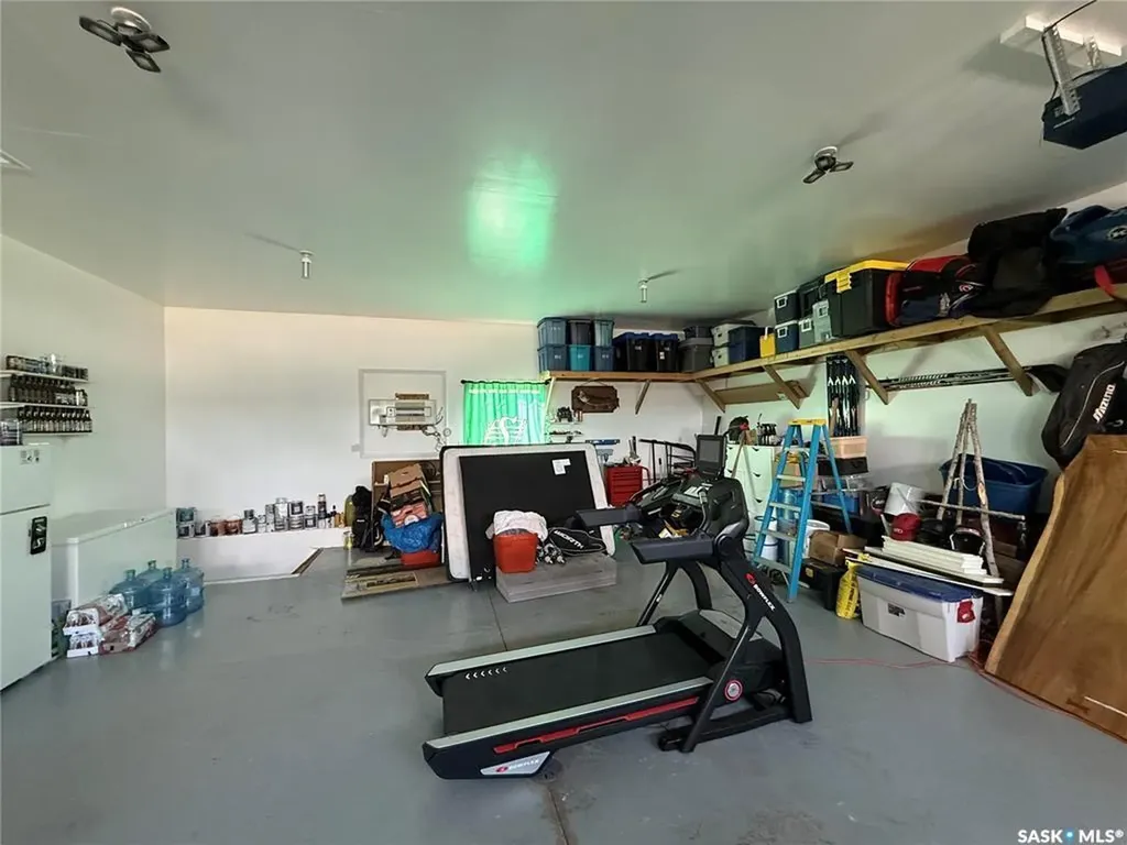 308 5th Street W Carnduff SK S0C 0S0