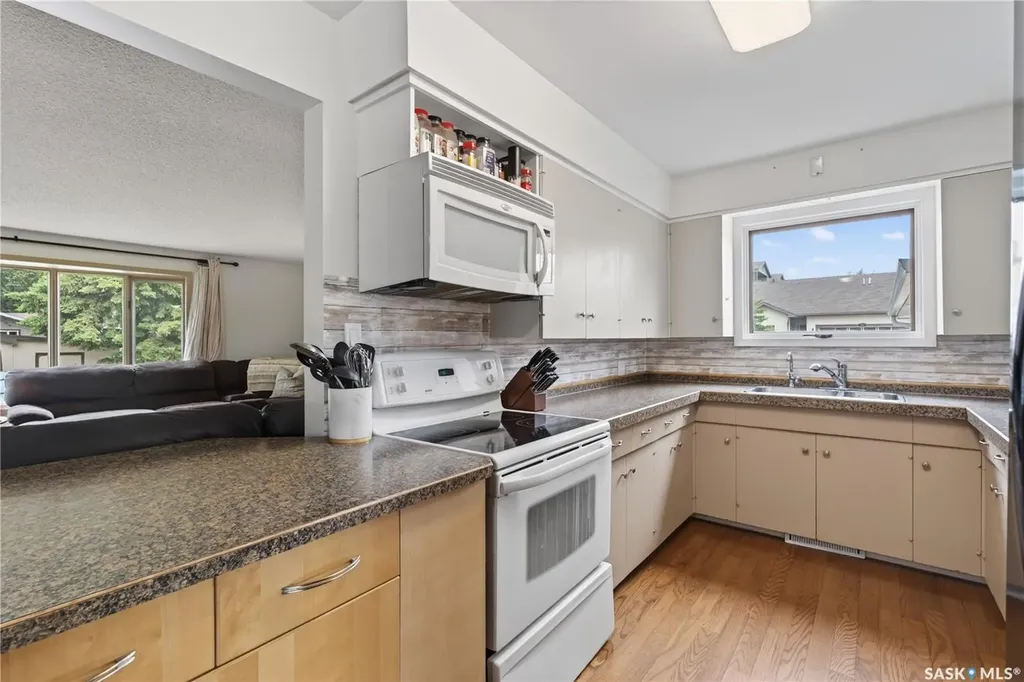 1039 7th Street Humboldt SK S0K 2A0