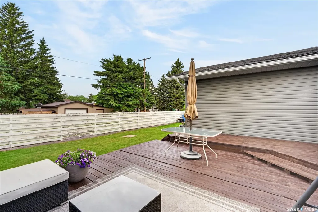1039 7th Street Humboldt SK S0K 2A0