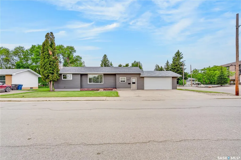 1039 7th Street Humboldt SK S0K 2A0