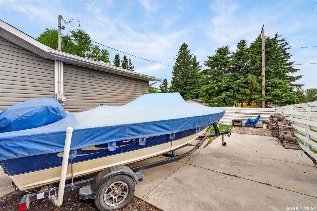 1039 7th Street Humboldt SK S0K 2A0