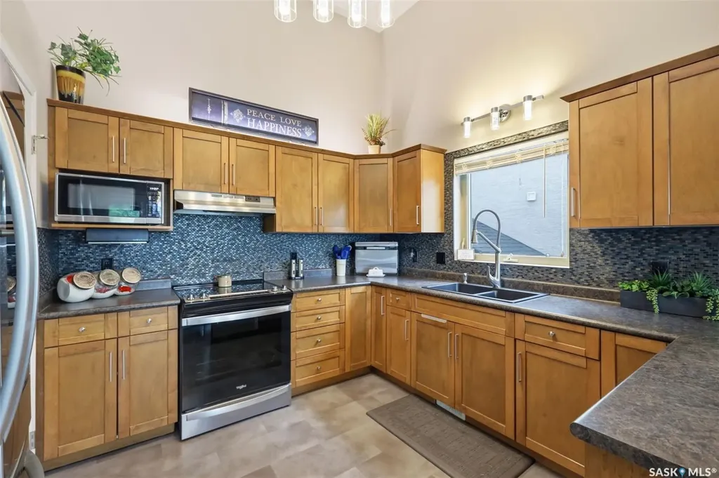 1110 Briarwood Road Saskatoon SK S7V 0A1