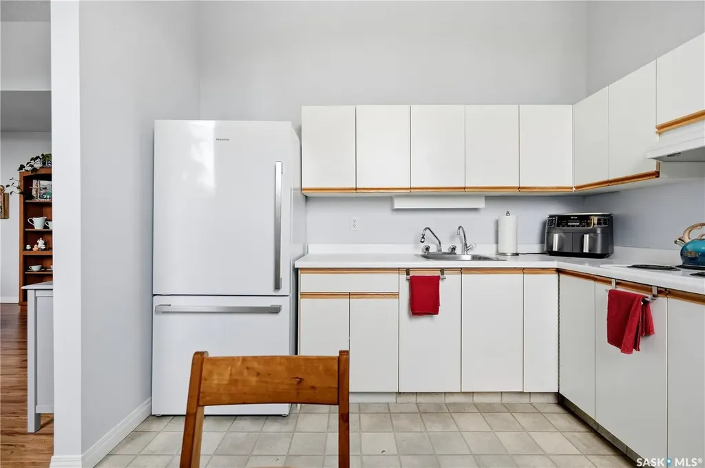 3225 13th Avenue Regina SK S4T 1P5