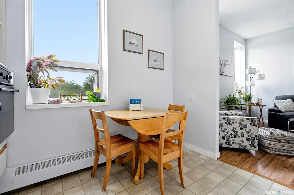 3225 13th Avenue Regina SK S4T 1P5