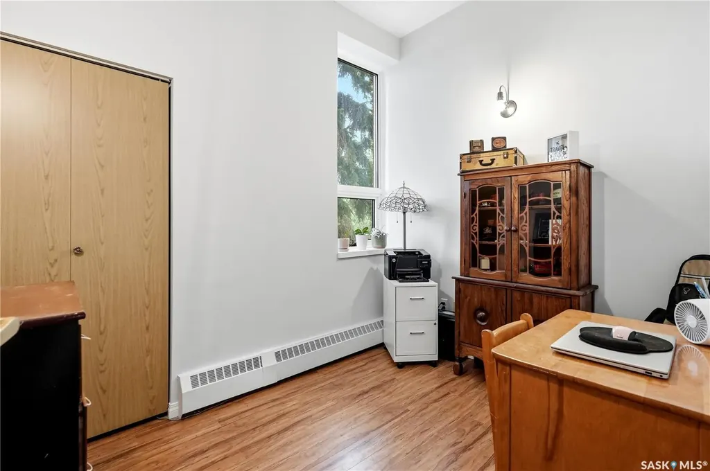 3225 13th Avenue Regina SK S4T 1P5