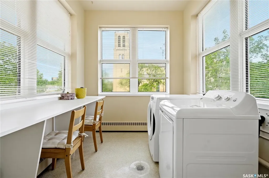 3225 13th Avenue Regina SK S4T 1P5