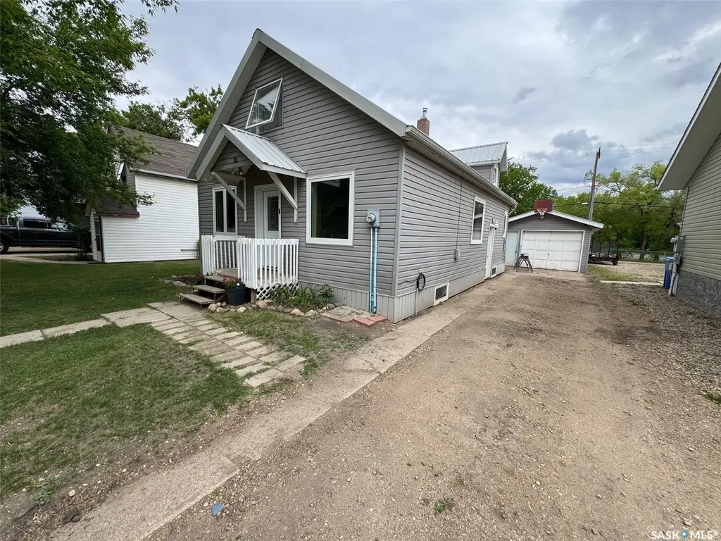 212 Crawford Avenue W Melfort SK S0E 1A0