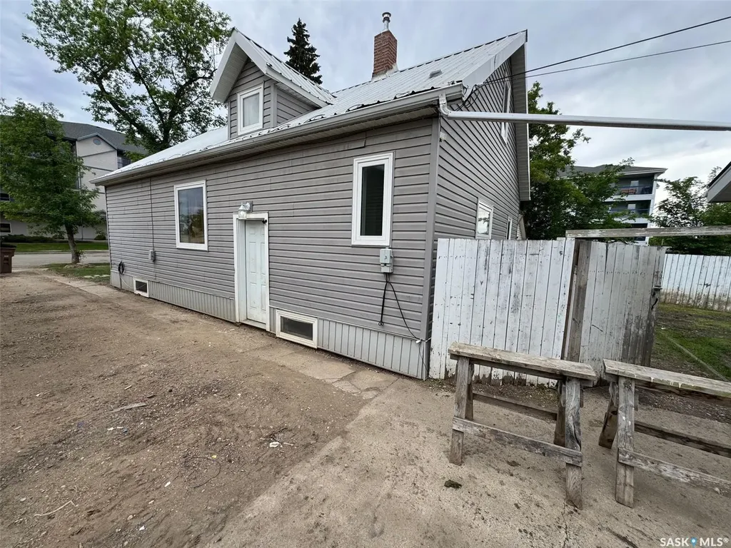 212 Crawford Avenue W Melfort SK S0E 1A0