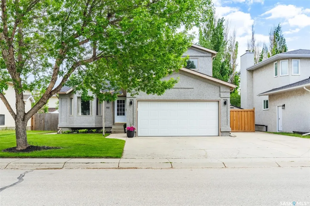 759 Cowley Road Saskatoon SK S7N 4J1