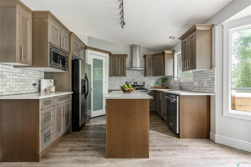 759 Cowley Road Saskatoon SK S7N 4J1