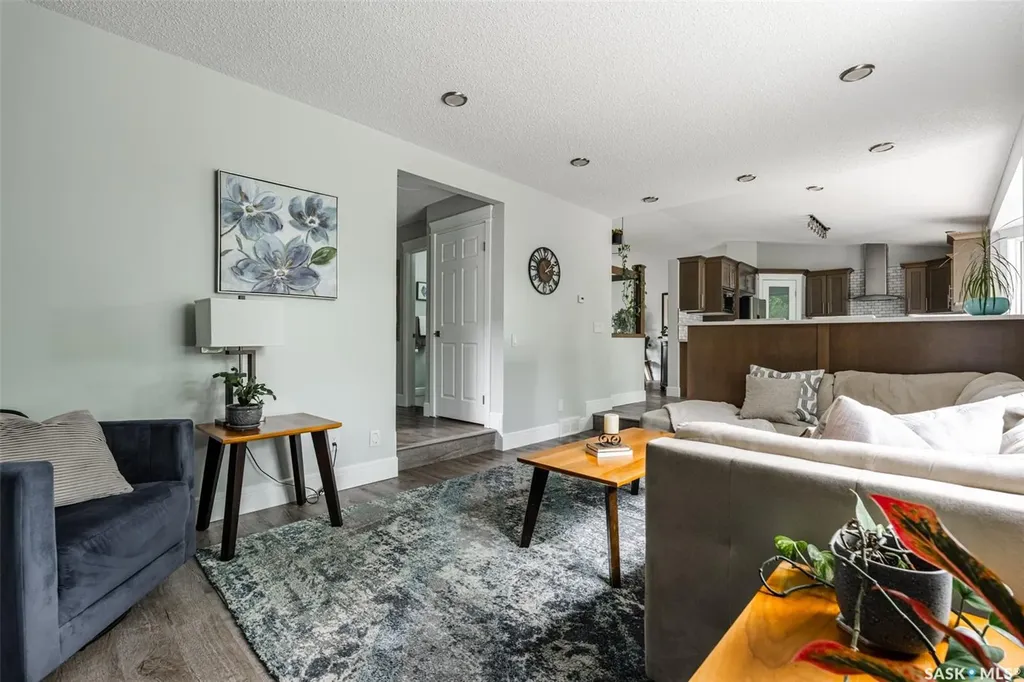 759 Cowley Road Saskatoon SK S7N 4J1