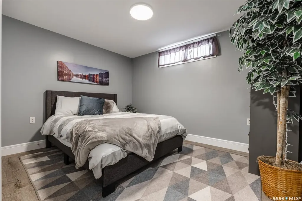 759 Cowley Road Saskatoon SK S7N 4J1