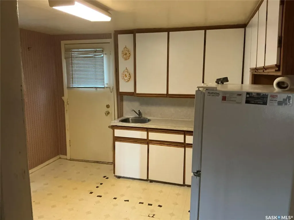 119 Q Avenue S Saskatoon SK S7M 2X9