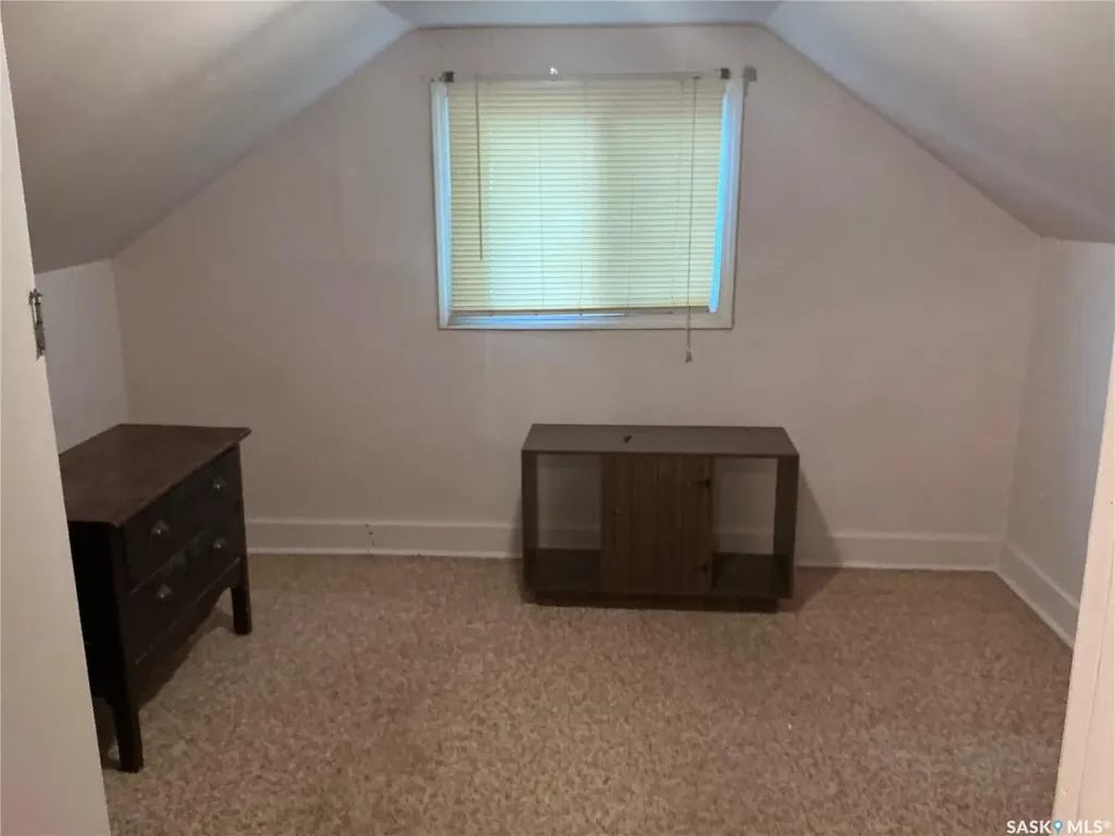 119 Q Avenue S Saskatoon SK S7M 2X9