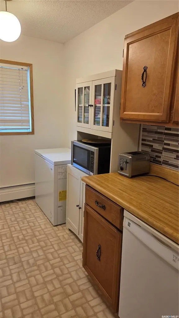 1350 Gordon Road Moose Jaw SK S6H 7K9