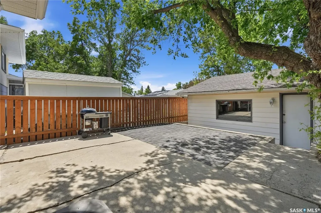116 Straub Street Regina SK S4T 6G8