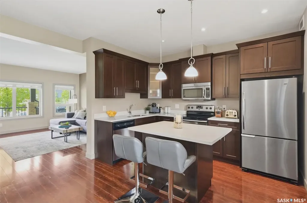 256 Maningas Bend Saskatoon SK S7W 0P5