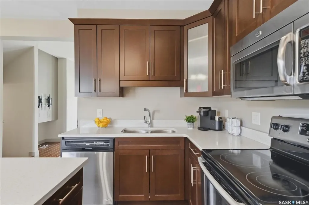 256 Maningas Bend Saskatoon SK S7W 0P5