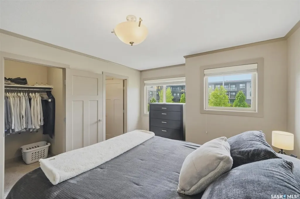 256 Maningas Bend Saskatoon SK S7W 0P5