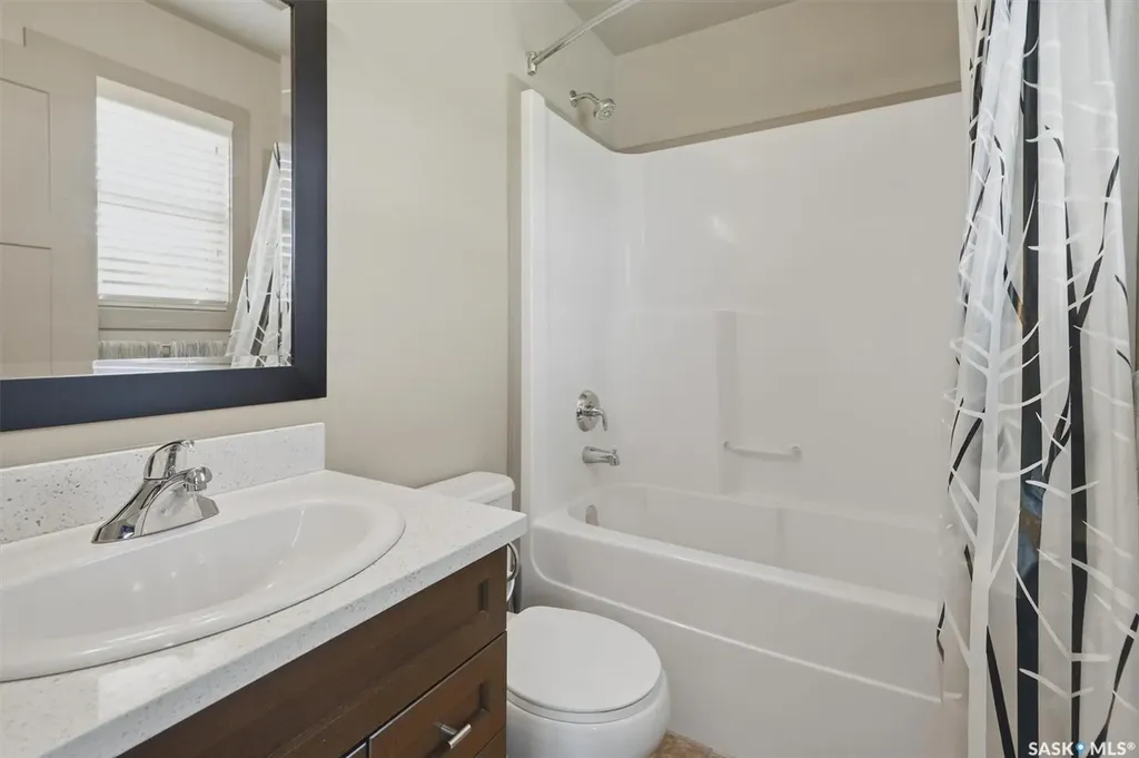 256 Maningas Bend Saskatoon SK S7W 0P5