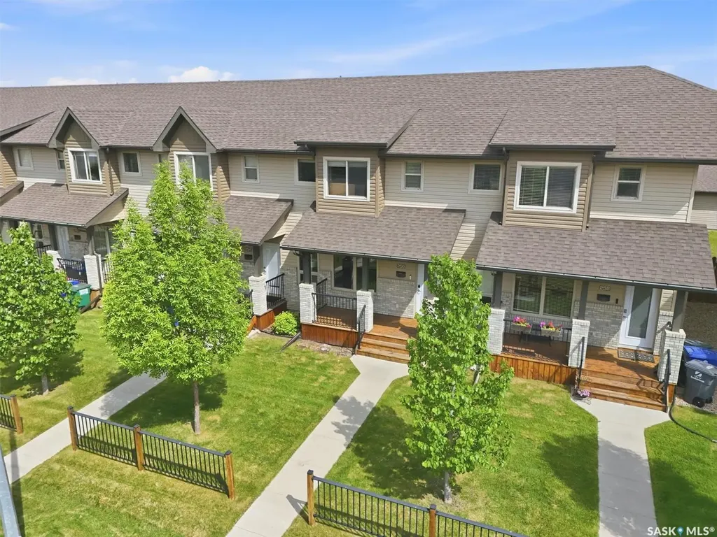 256 Maningas Bend Saskatoon SK S7W 0P5