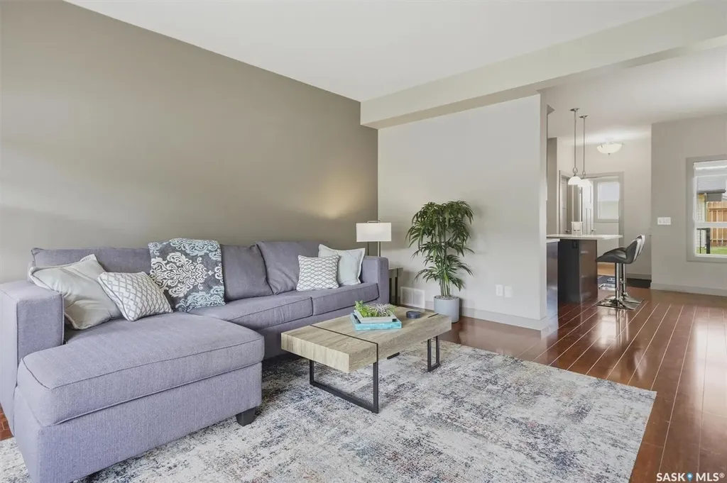 256 Maningas Bend Saskatoon SK S7W 0P5