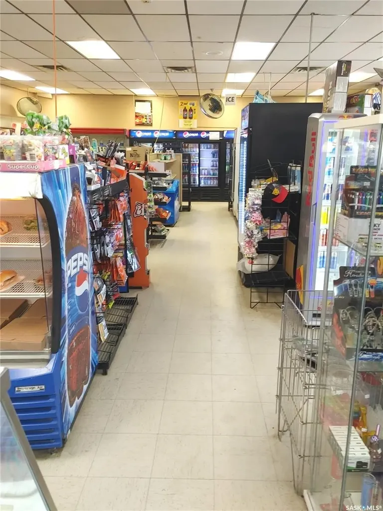 106 Main Street W Maidstone SK S0M 1M0