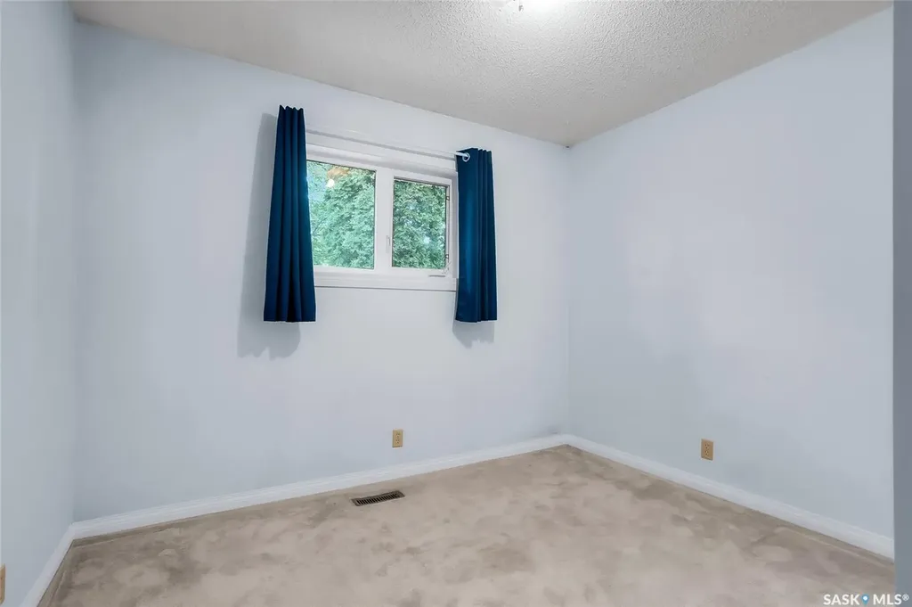471 Wakabayashi Crescent Saskatoon SK S7K 7M6