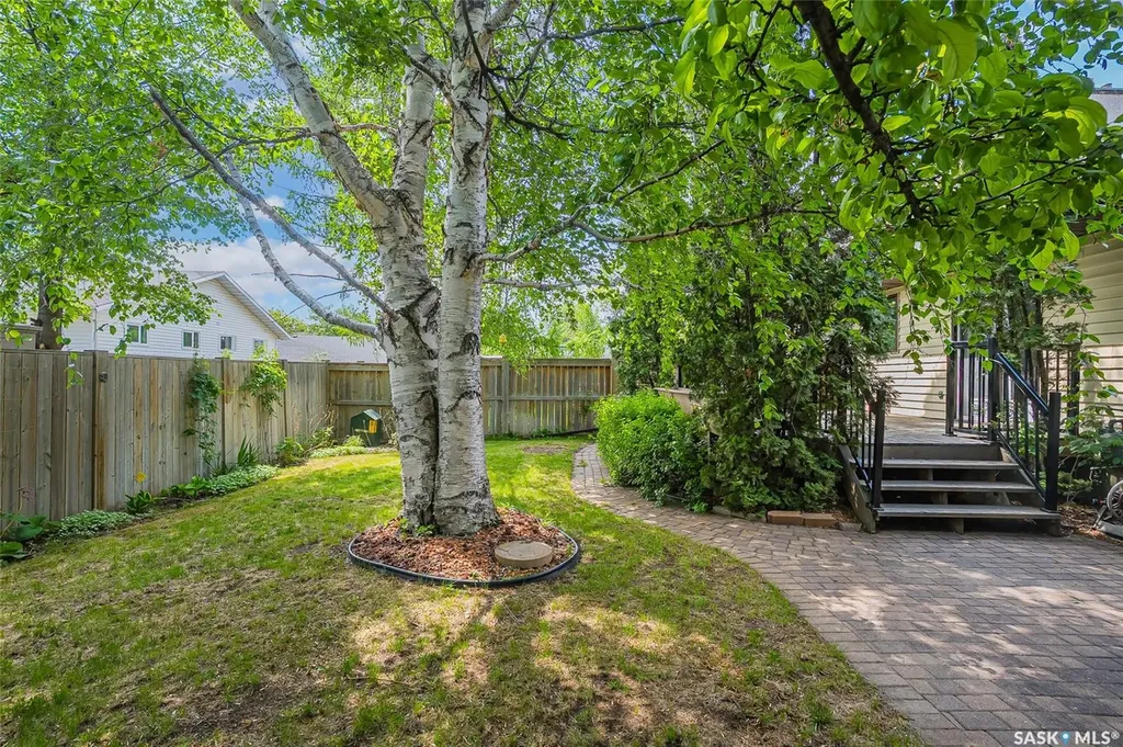 471 Wakabayashi Crescent Saskatoon SK S7K 7M6