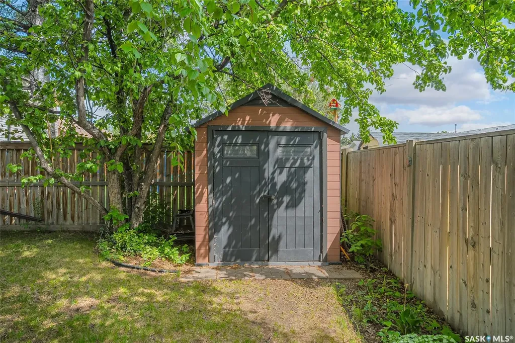 471 Wakabayashi Crescent Saskatoon SK S7K 7M6