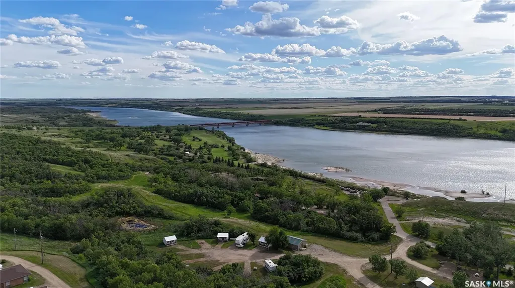 51 Tufts Crescent Outlook SK S0L 2N0