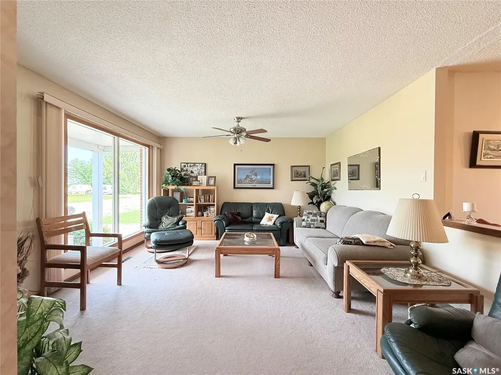 51 Tufts Crescent Outlook SK S0L 2N0