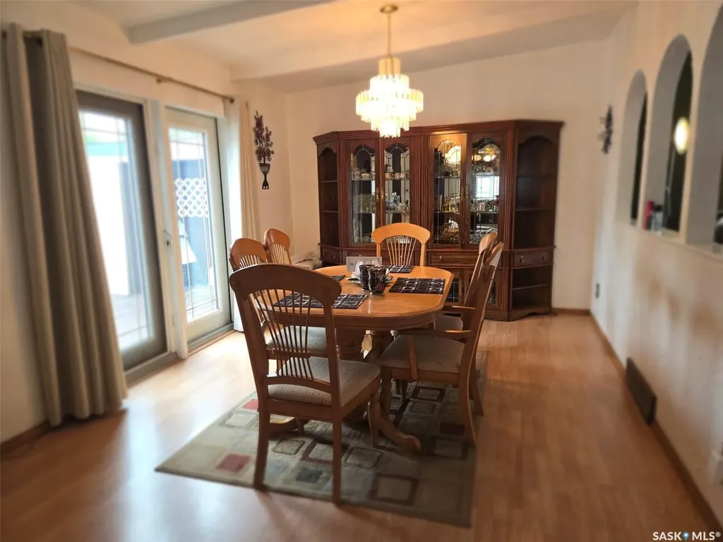 727 10th Street Humboldt SK S0K 2A0