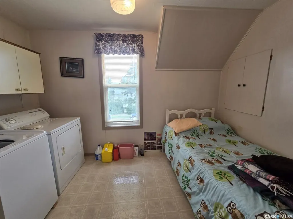 727 10th Street Humboldt SK S0K 2A0