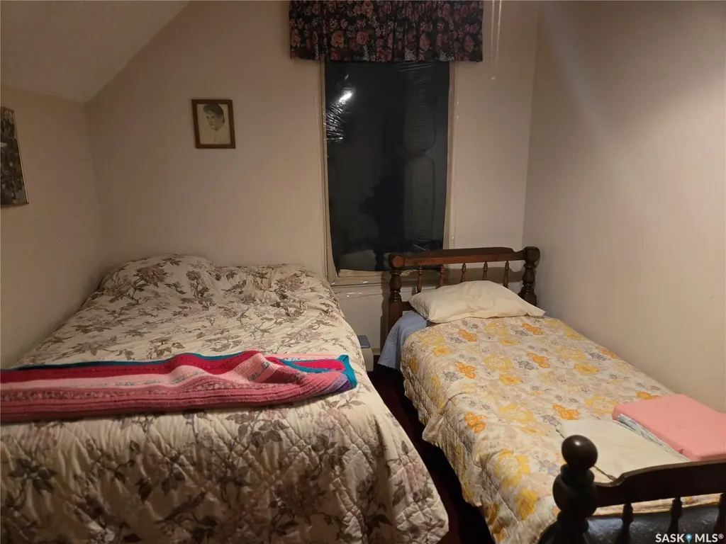 727 10th Street Humboldt SK S0K 2A0