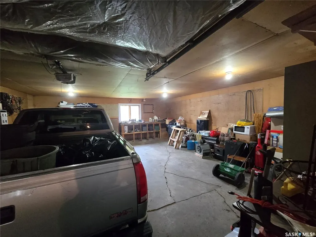 727 10th Street Humboldt SK S0K 2A0