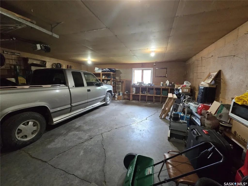 727 10th Street Humboldt SK S0K 2A0