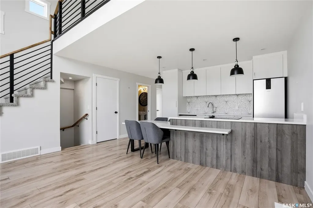 103 Westfield Road Saskatoon SK S7V 0T8