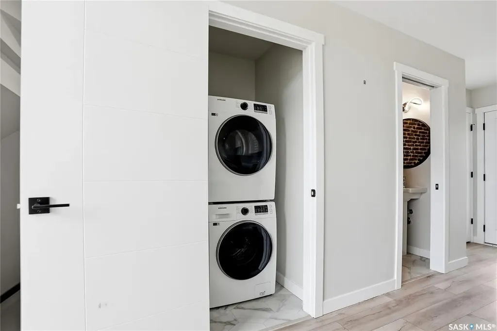 103 Westfield Road Saskatoon SK S7V 0T8