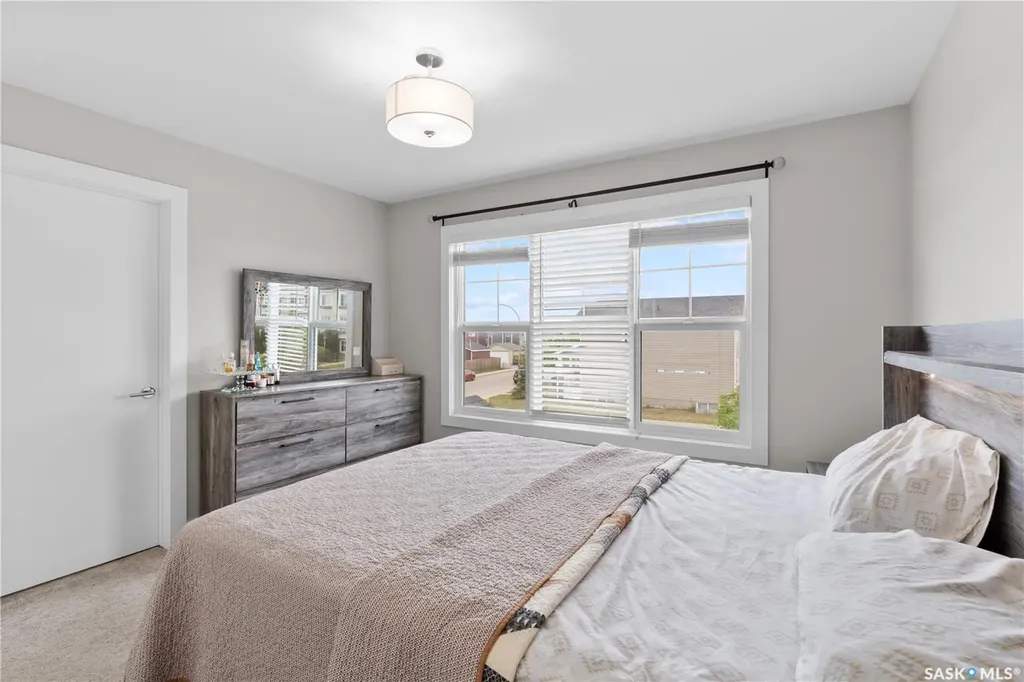676 Meadows Boulevard Saskatoon SK S7V 0M5
