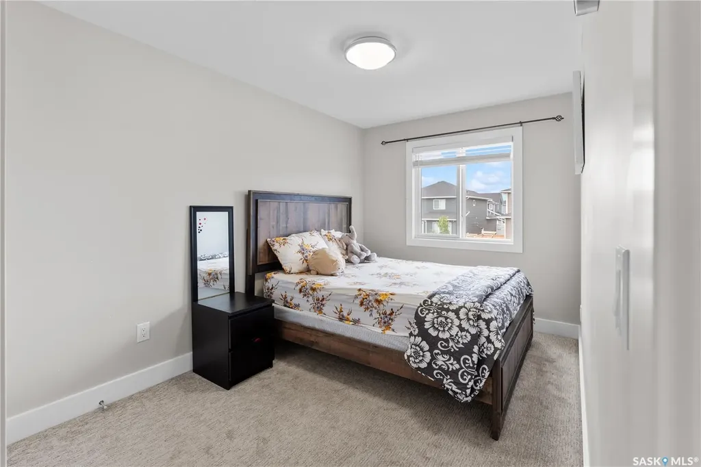 676 Meadows Boulevard Saskatoon SK S7V 0M5