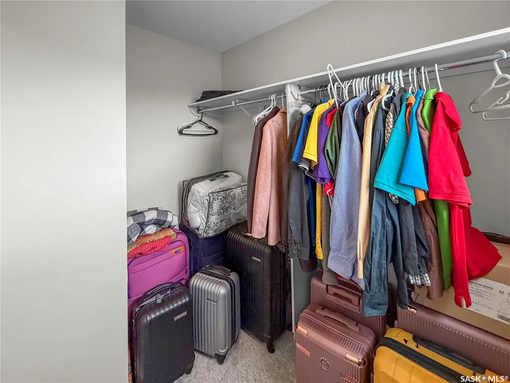 676 Meadows Boulevard Saskatoon SK S7V 0M5